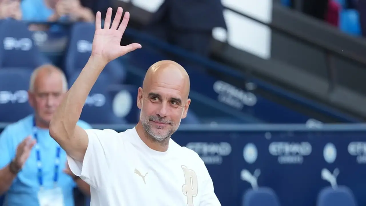 الدوري الإنجليزي الممتاز في حالة اضطراب: بيب غوارديولا يغادر مانشستر سيتي، وتشابي ألونسو يتولى تدريب تشيلسي.